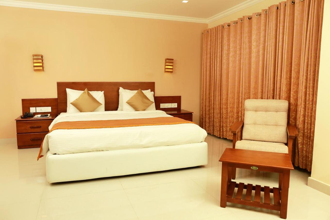 Ktdc Grand Chaithram Thiruvananthapuram Exterior foto